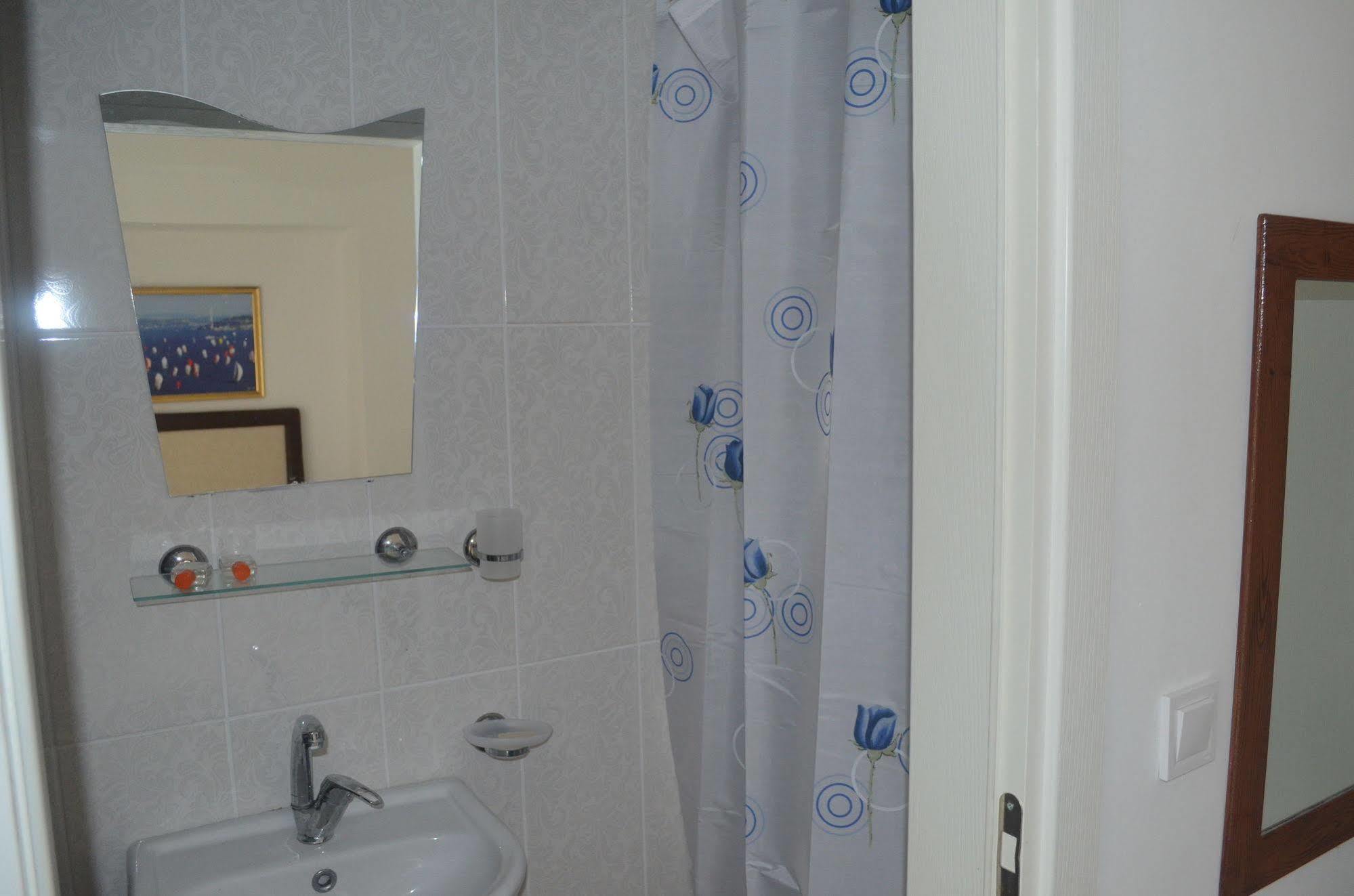 Lacivert Hotel Ayvalı 外观 照片