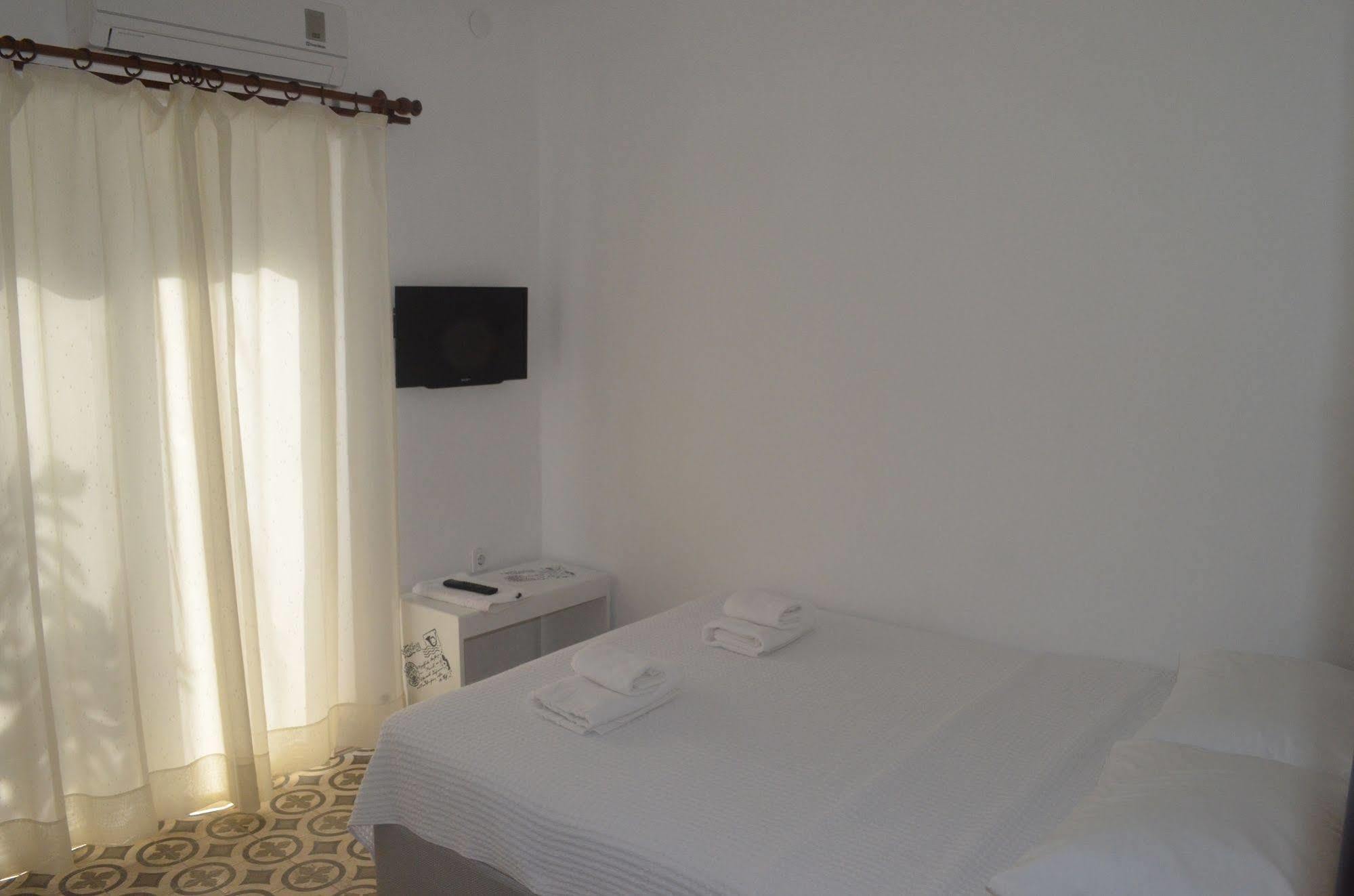Lacivert Hotel Ayvalı 外观 照片